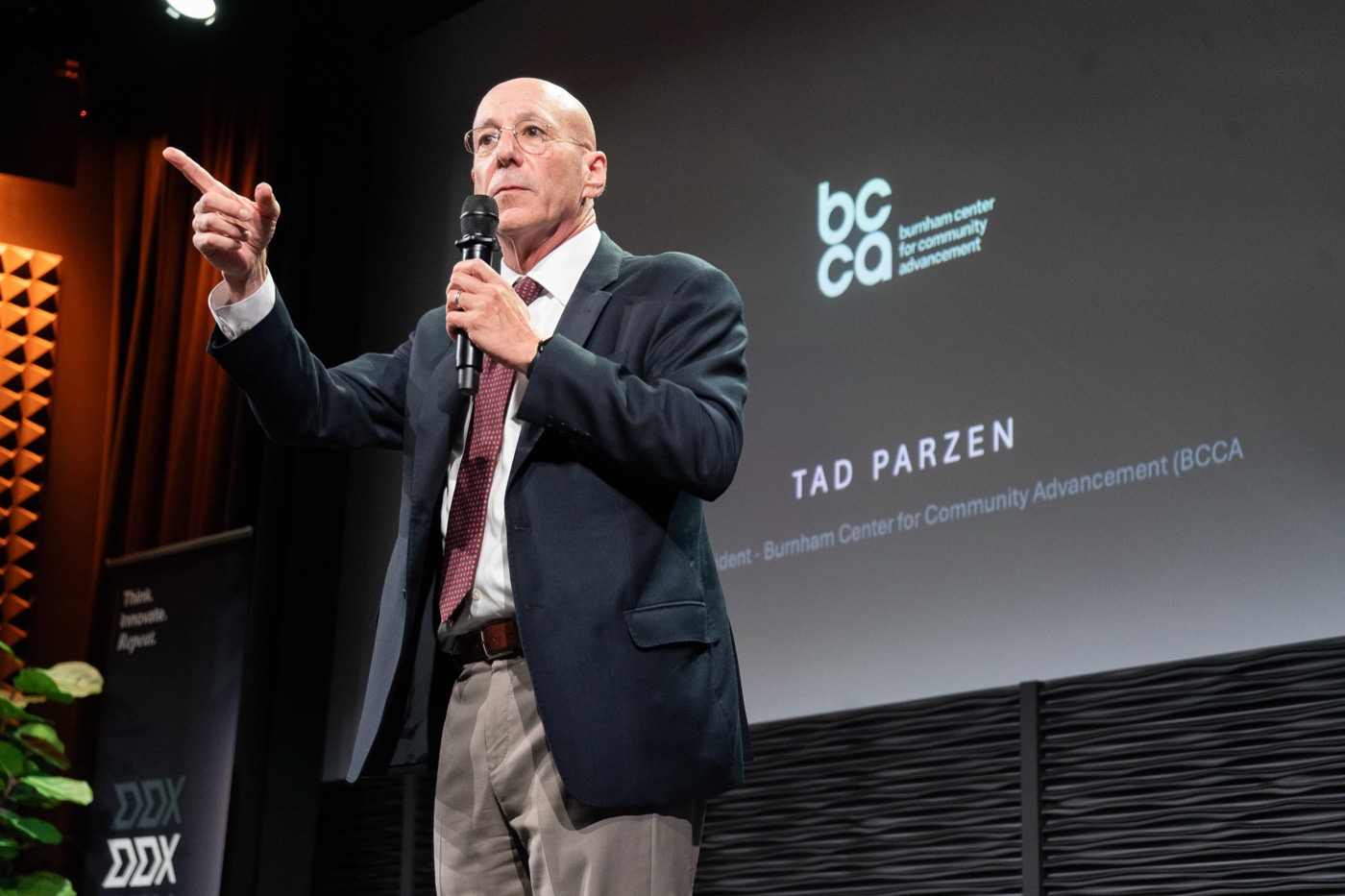 Tad Parzen of BCCA welcoming the audience